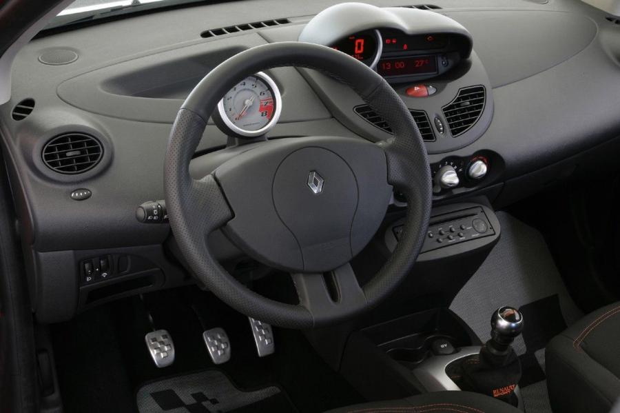  Renault Twingo RS 2008 года  (фото 66 из 143)